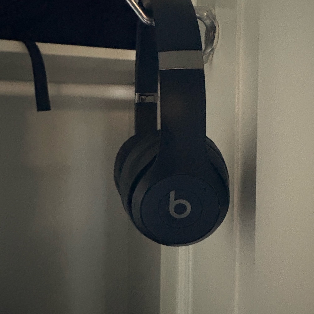 Beats by Dre Black Over-Ear Headphones